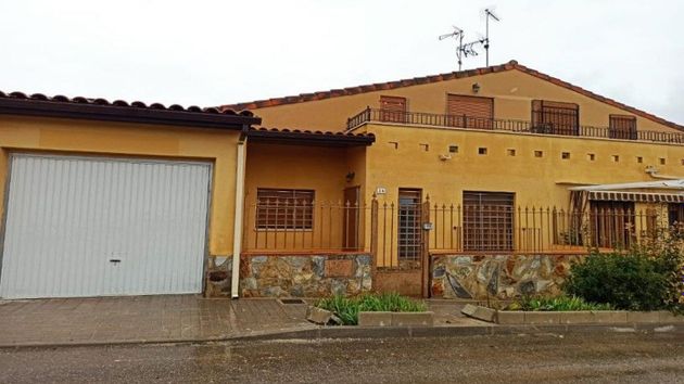 Foto 1 de Casa en venda a Domingo Pérez de 3 habitacions amb terrassa i garatge