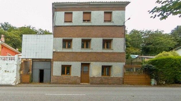 Foto 1 de Casa en venda a Carbayin-Lieres-Valdesoto de 9 habitacions amb terrassa