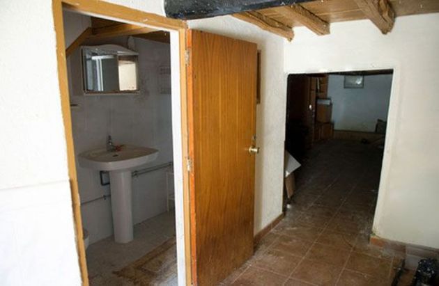 Foto 2 de Venta de casa en Monforte de Lemos de 1 habitación y 118 m²