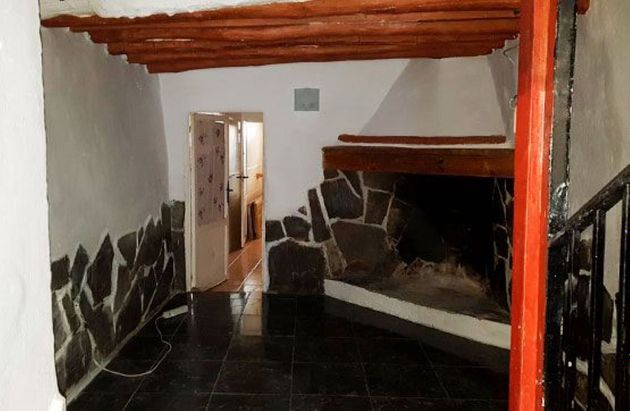 Foto 2 de Casa en venda a Ugíjar de 3 habitacions amb terrassa