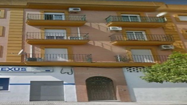 Foto 2 de Venta de piso en Palacios y Villafranca (Los) de 3 habitaciones y 104 m²