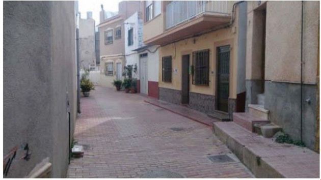 Foto 2 de Casa en venda a Águilas ciudad de 2 habitacions i 48 m²