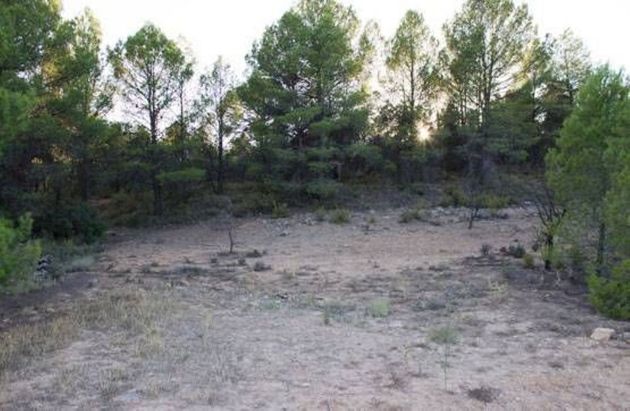 Foto 1 de Venta de terreno en Siete Aguas de 584 m²