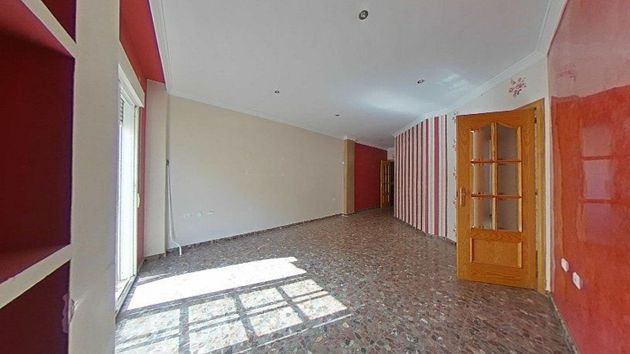Foto 2 de Piso en venta en Motril pueblo de 3 habitaciones con balcón y aire acondicionado
