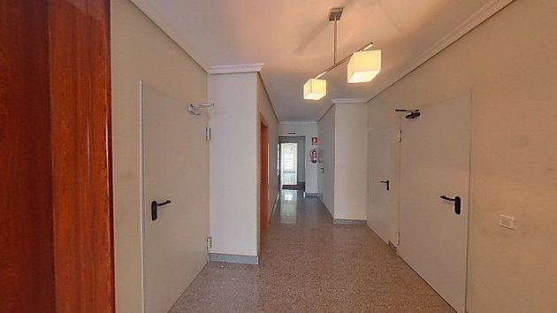 Foto 2 de Piso en venta en Béjar de 3 habitaciones con garaje