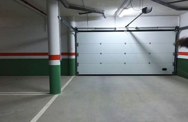 Foto 2 de Garatge en venda a Navalcán de 10 m²