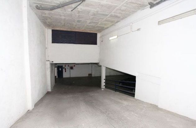 Foto 2 de Garaje en venta en Vallpineda - Santa Bàrbara de 13 m²