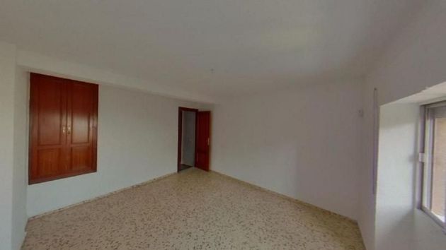 Foto 1 de Venta de casa en Ctra. Circunvalación - La Magdalena de 3 habitaciones y 108 m²