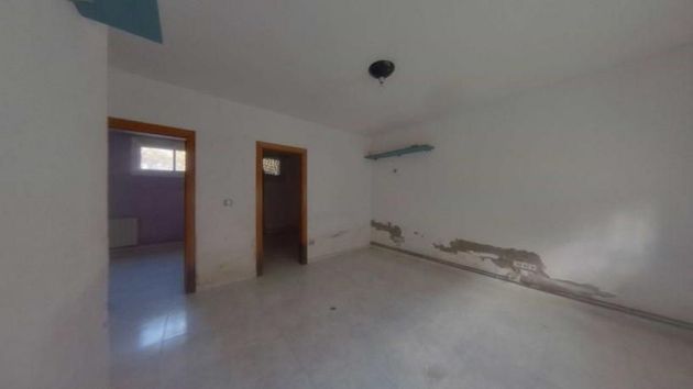 Foto 1 de Venta de piso en El Bon Pastor de 3 habitaciones con aire acondicionado