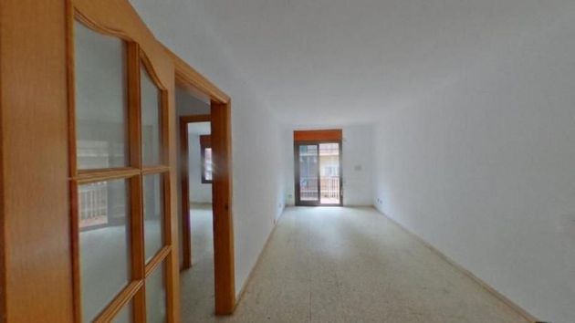 Foto 1 de Pis en venda a Centre - Sant Boi de Llobregat de 3 habitacions amb terrassa