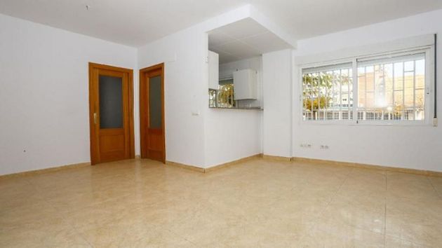 Foto 1 de Pis en venda a Zona Papa Luna - Platja del Gurugú de 2 habitacions i 63 m²