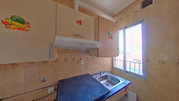 Foto 2 de Piso en venta en Centro - Torrejón de Ardoz de 3 habitaciones con terraza