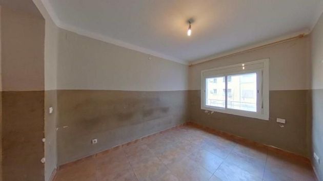 Foto 2 de Venta de piso en Can Borrell - La Plana de Lledó de 3 habitaciones y 56 m²