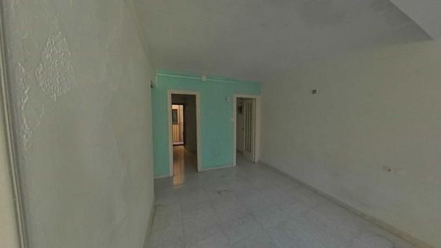 Foto 2 de Pis en venda a Trinitat Vella de 2 habitacions i 59 m²