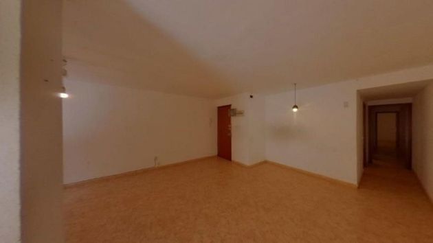 Foto 1 de Piso en venta en Vallcarca i els Penitents de 2 habitaciones con terraza