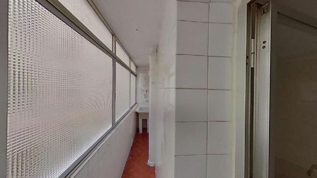 Foto 2 de Venta de piso en Virgen del Remedio de 4 habitaciones con terraza