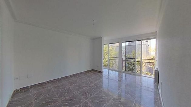 Foto 1 de Venta de piso en Sant Llorenç de 3 habitaciones con terraza