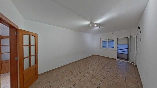 Foto 1 de Venta de piso en Les Creus-Can Feliu de Merola-Can Moré de 3 habitaciones y 82 m²
