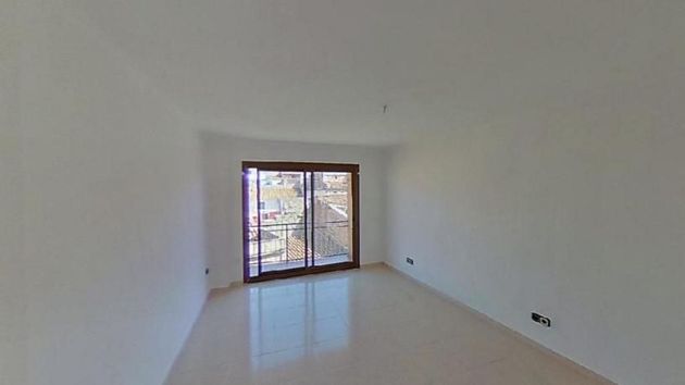 Foto 1 de Venta de piso en Constantí de 3 habitaciones con terraza