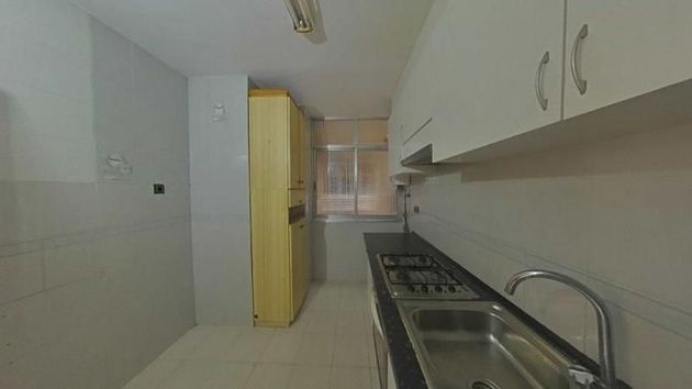 Foto 2 de Venta de piso en Plaça Catalunya de 4 habitaciones con balcón y ascensor