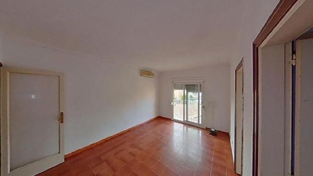 Foto 2 de Pis en venda a Can Borrell - La Plana de Lledó de 3 habitacions amb balcó