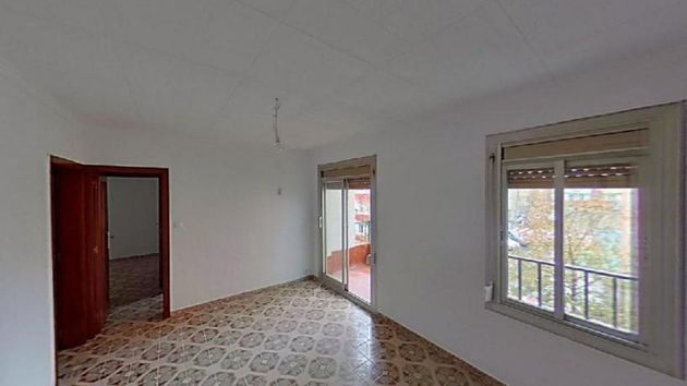 Foto 1 de Venta de piso en Molí Nou - Ciutat Cooperativa de 3 habitaciones con balcón