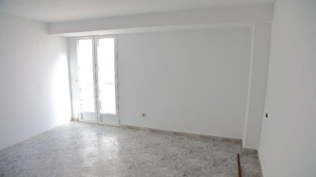Foto 1 de Venta de casa en Ctra. Circunvalación - La Magdalena de 1 habitación y 58 m²