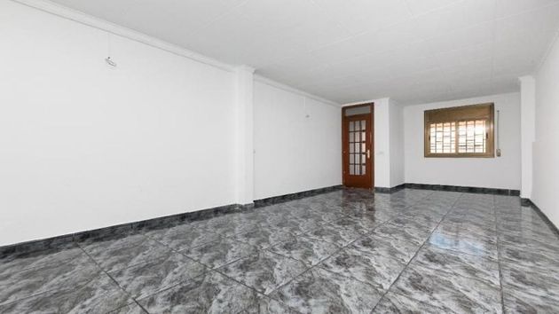 Foto 1 de Casa en venda a Poble Nou - Torreromeu - Can Roqueta de 3 habitacions amb terrassa