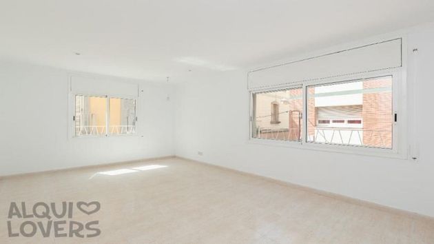 Foto 1 de Pis en venda a Centre - Sant Boi de Llobregat de 3 habitacions i 75 m²