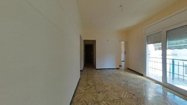 Foto 1 de Pis en venda a Artigas - Llefià de 3 habitacions amb terrassa i ascensor