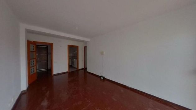 Foto 1 de Piso en venta en Les Torres - Ca n'Alzamora de 3 habitaciones con balcón y ascensor