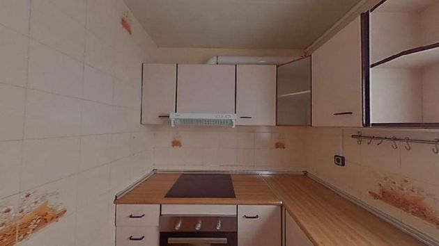 Foto 2 de Piso en venta en Provençals del Poblenou de 3 habitaciones con terraza y ascensor