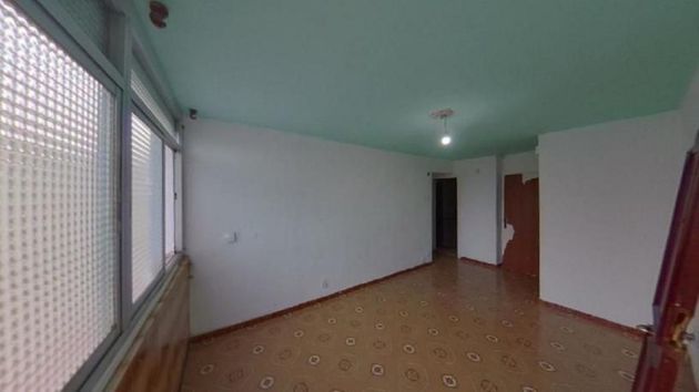 Foto 1 de Pis en venda a San Roc - El Remei de 3 habitacions amb balcó