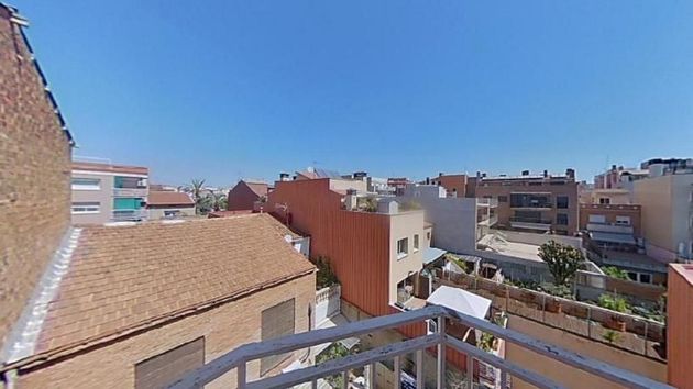 Foto 2 de Venta de piso en Sant Joan Despí de 2 habitaciones con terraza