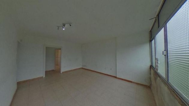 Foto 1 de Venta de piso en Camps Blancs de 3 habitaciones y 75 m²