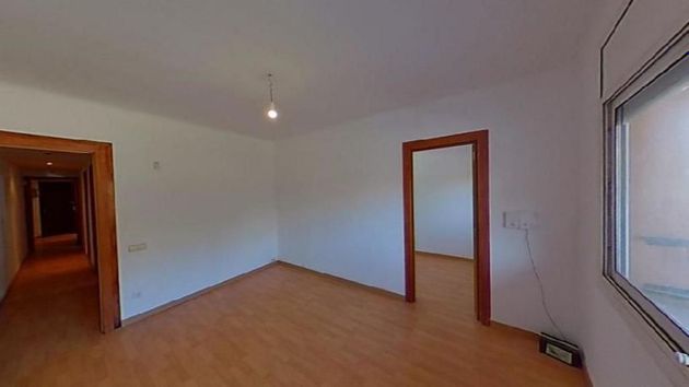 Foto 1 de Pis en venda a Centre - Ripollet de 3 habitacions i 68 m²