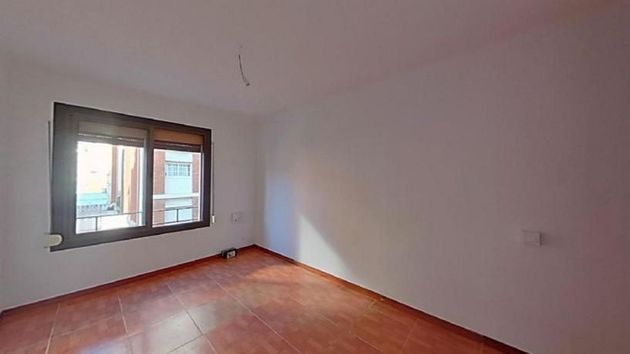 Foto 1 de Venta de piso en Can Serra de 3 habitaciones y 66 m²
