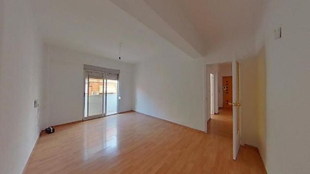 Foto 1 de Piso en venta en Xàtiva de 3 habitaciones y 79 m²