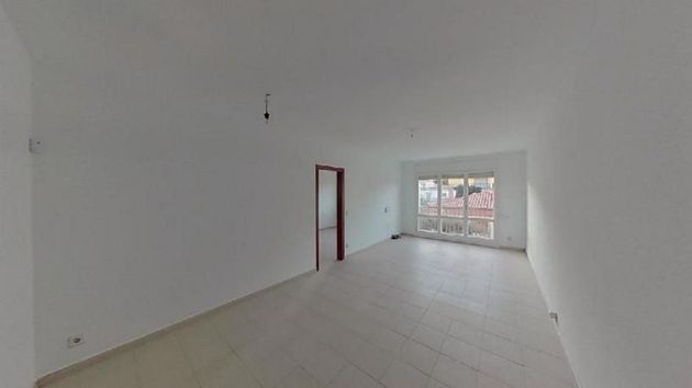 Foto 1 de Piso en venta en Sant Quintí de Mediona de 4 habitaciones con terraza
