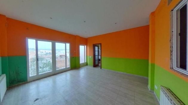 Foto 1 de Casa en venda a Puiggener - El Llano - Togores de 14 habitacions amb terrassa i balcó