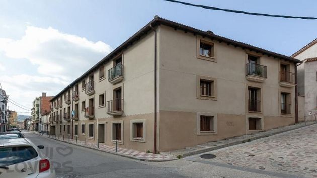 Foto 2 de Venta de piso en Anglès de 3 habitaciones con terraza y ascensor
