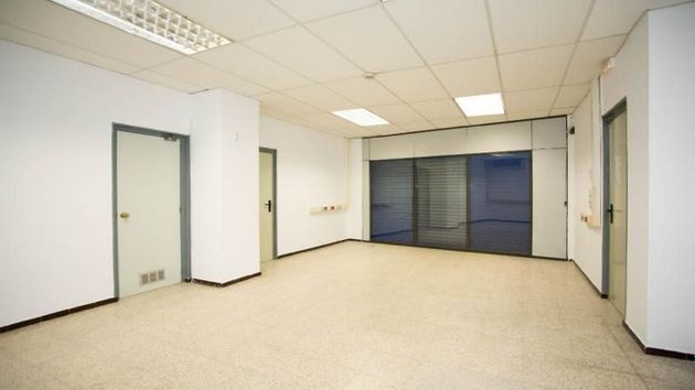 Foto 1 de Oficina en venda a Eixample Sud – Migdia de 299 m²