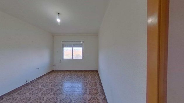 Foto 2 de Pis en venda a Castellnou - Can Mir - Sant Muç de 3 habitacions i 74 m²