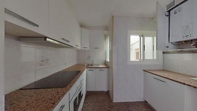 Foto 2 de Piso en venta en Eixample Nord – La Devesa de 3 habitaciones con terraza
