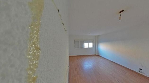 Foto 1 de Piso en venta en Centro - Torrejón de Ardoz de 4 habitaciones y 124 m²