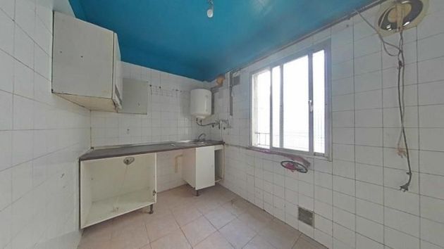 Foto 2 de Piso en venta en Portazgo de 3 habitaciones y 61 m²