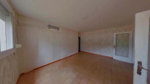 Foto 2 de Piso en venta en Badia del Vallès de 3 habitaciones con ascensor