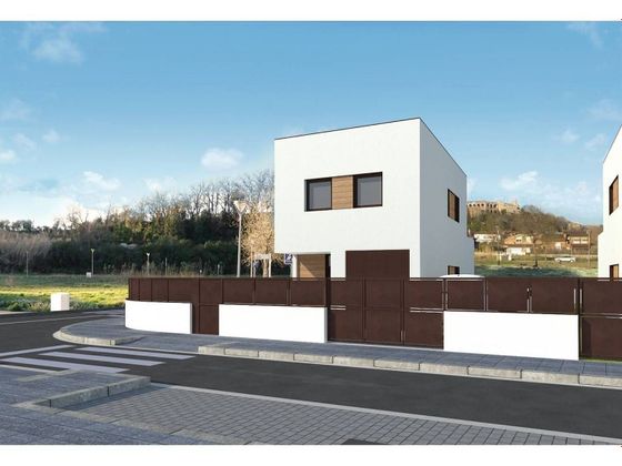 Foto 1 de Casa en venda a Sant Julià de Ramis de 4 habitacions amb terrassa