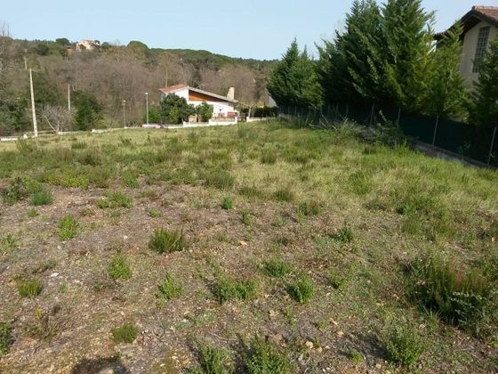Foto 2 de Venta de terreno en urbanización Mas Llunes de 848 m²