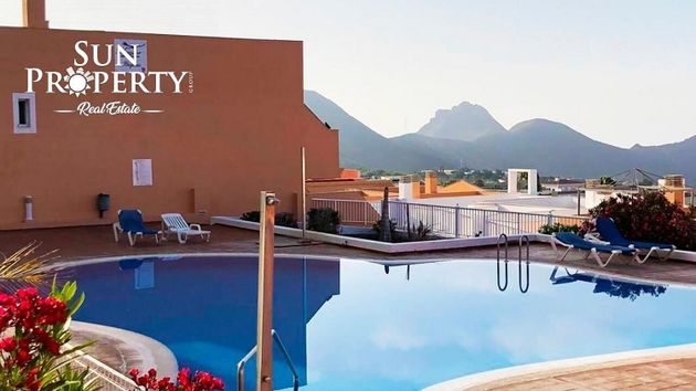 Foto 2 de Piso en venta en Chayofa - Las Camellas de 2 habitaciones con terraza y piscina